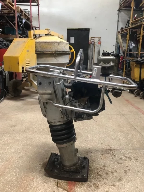 Compactador de Solo Sakai Rs65 Eh12 (Usado)